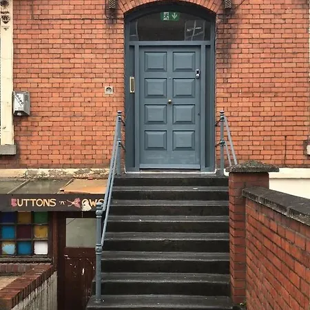 Gardiner Street - 1 *
